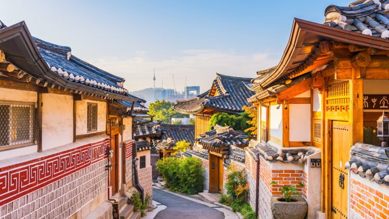 Sự đa dạng về văn hoá và cảnh đẹp Hàn Quốc thu hút du khách khắp nơi trên thế giới