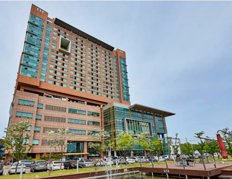Technology innovation park (Domitory 1)
